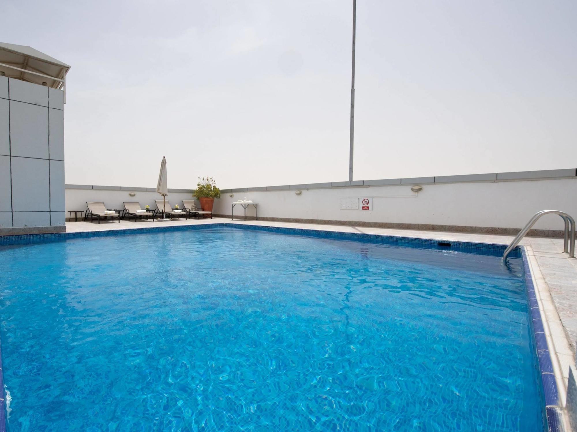 Time Crystal Hotel Apartment Ντουμπάι Εξωτερικό φωτογραφία